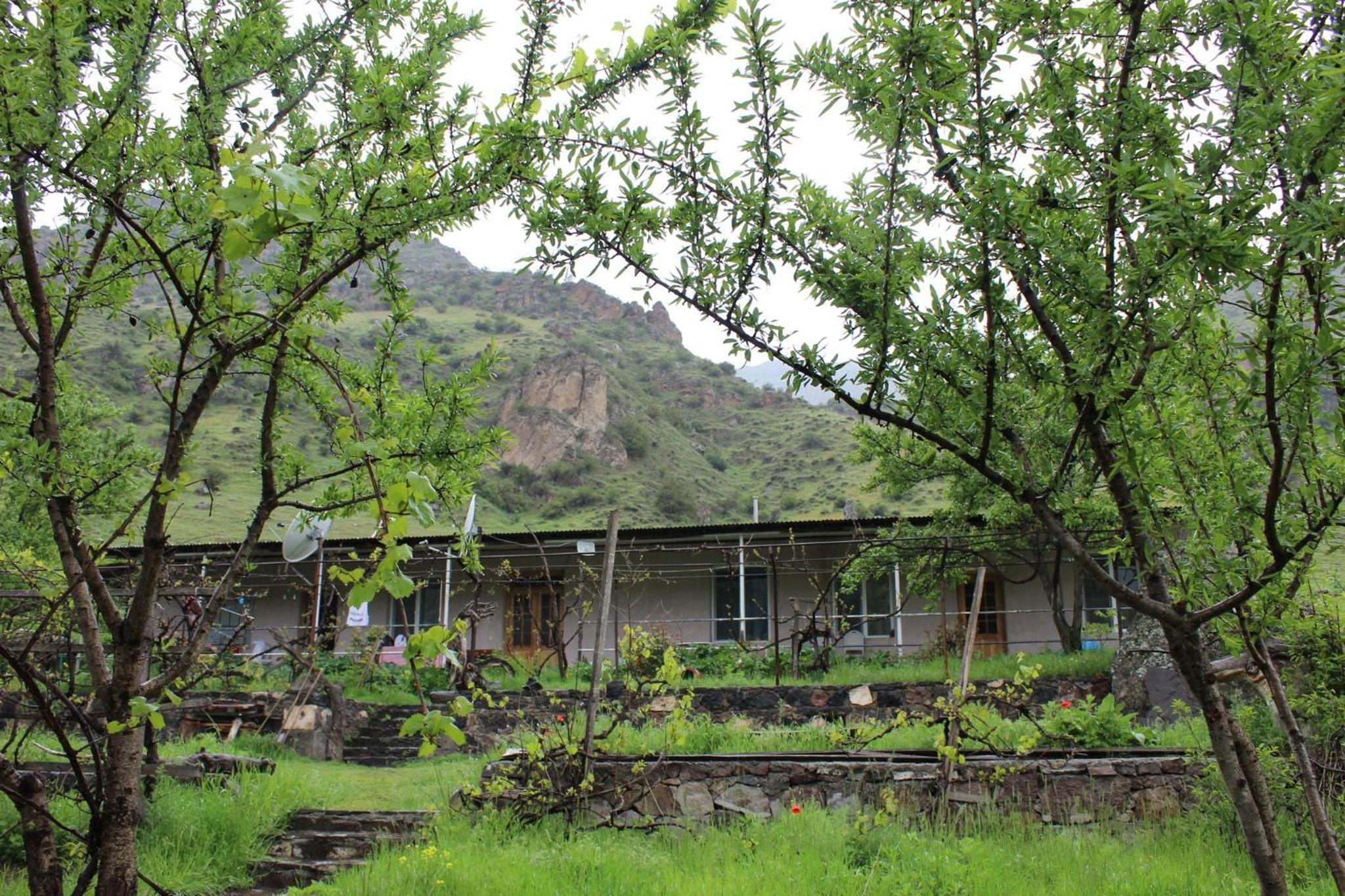 Tirebi Farmhouse