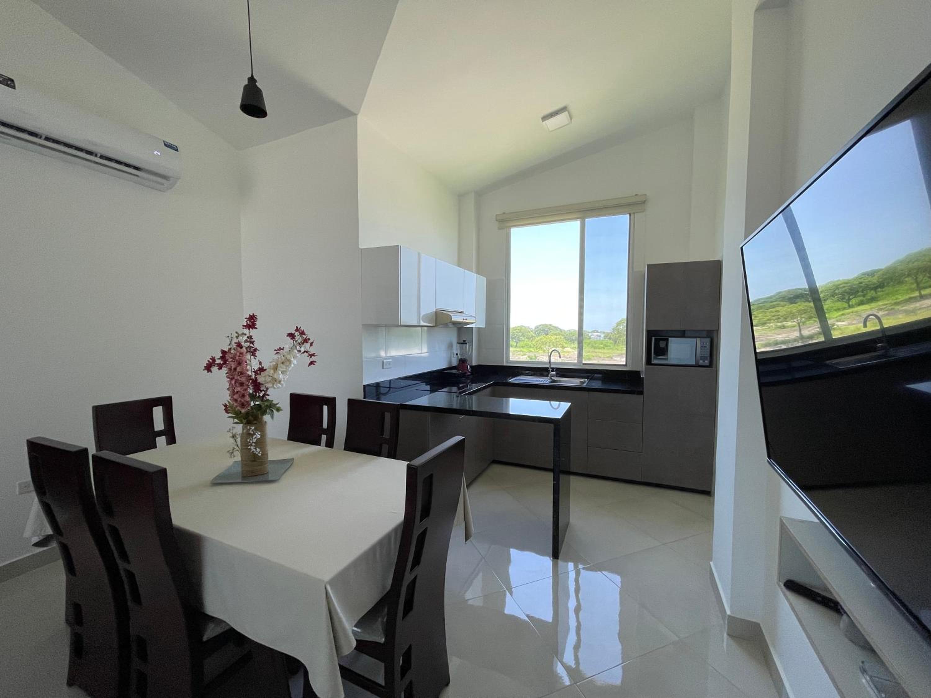 APARTAMENTO PUERTO MADERA view 3