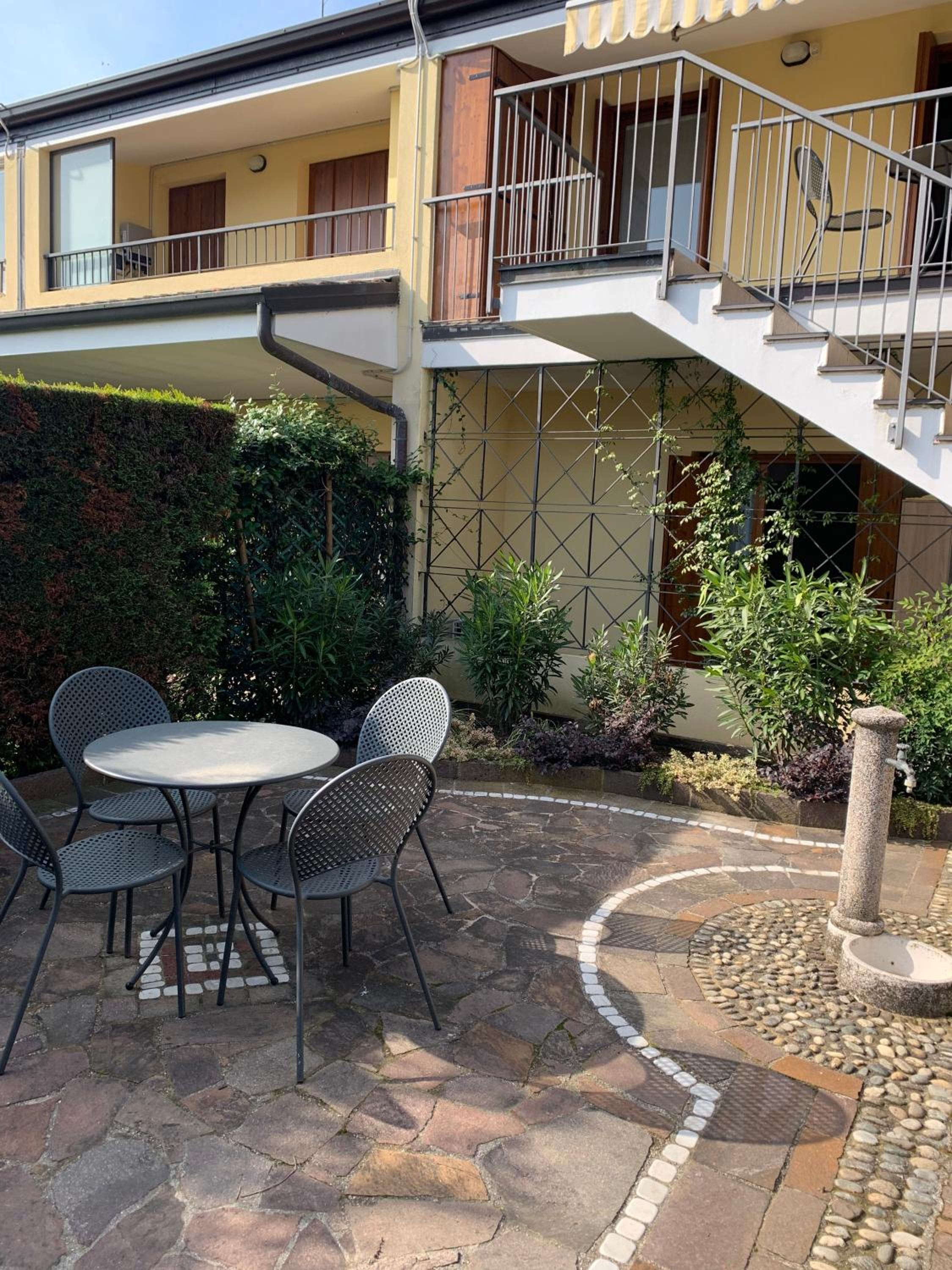Vigneti Garda Lake Apartment view 2