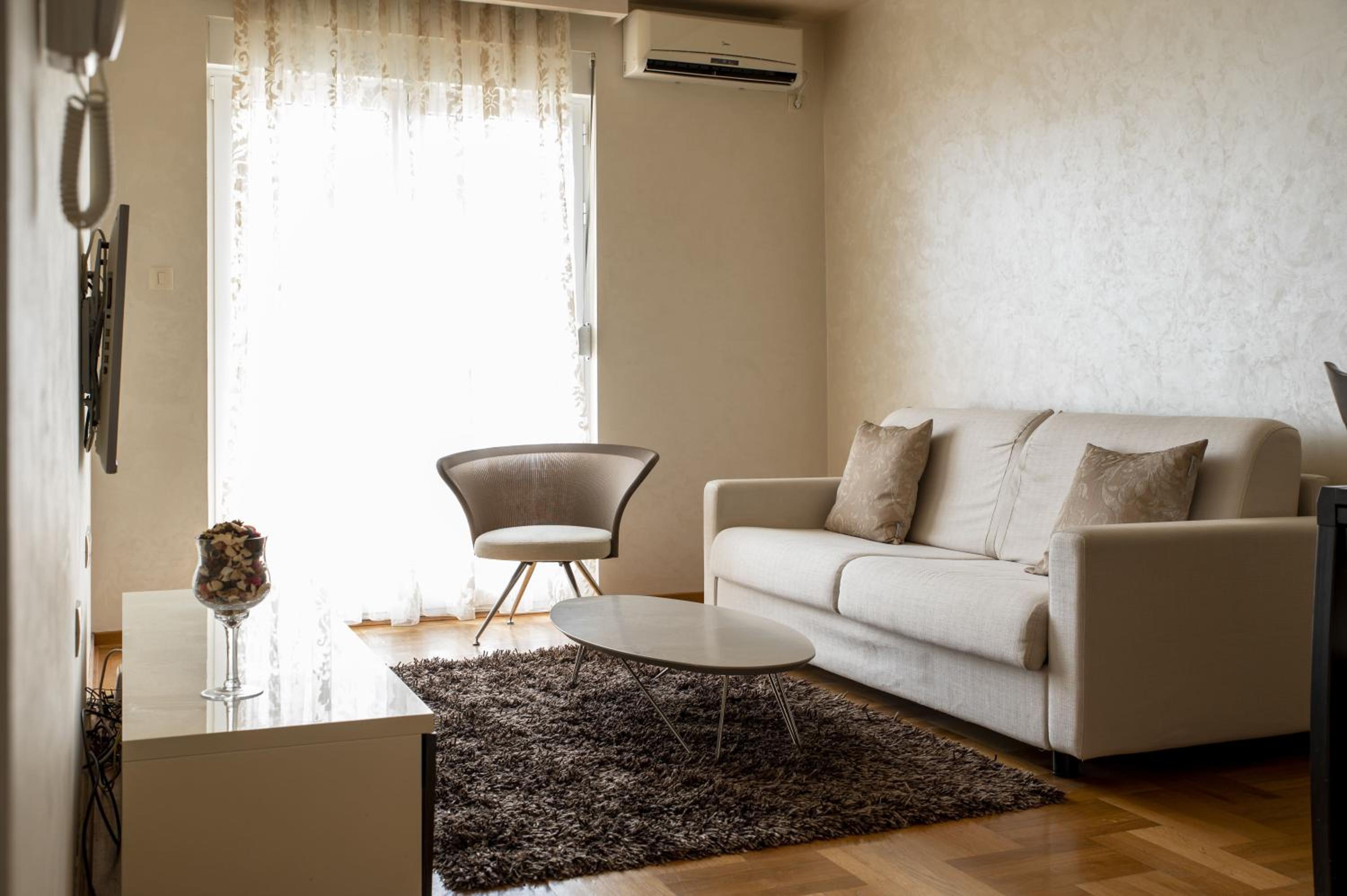 Vista Suite view 3