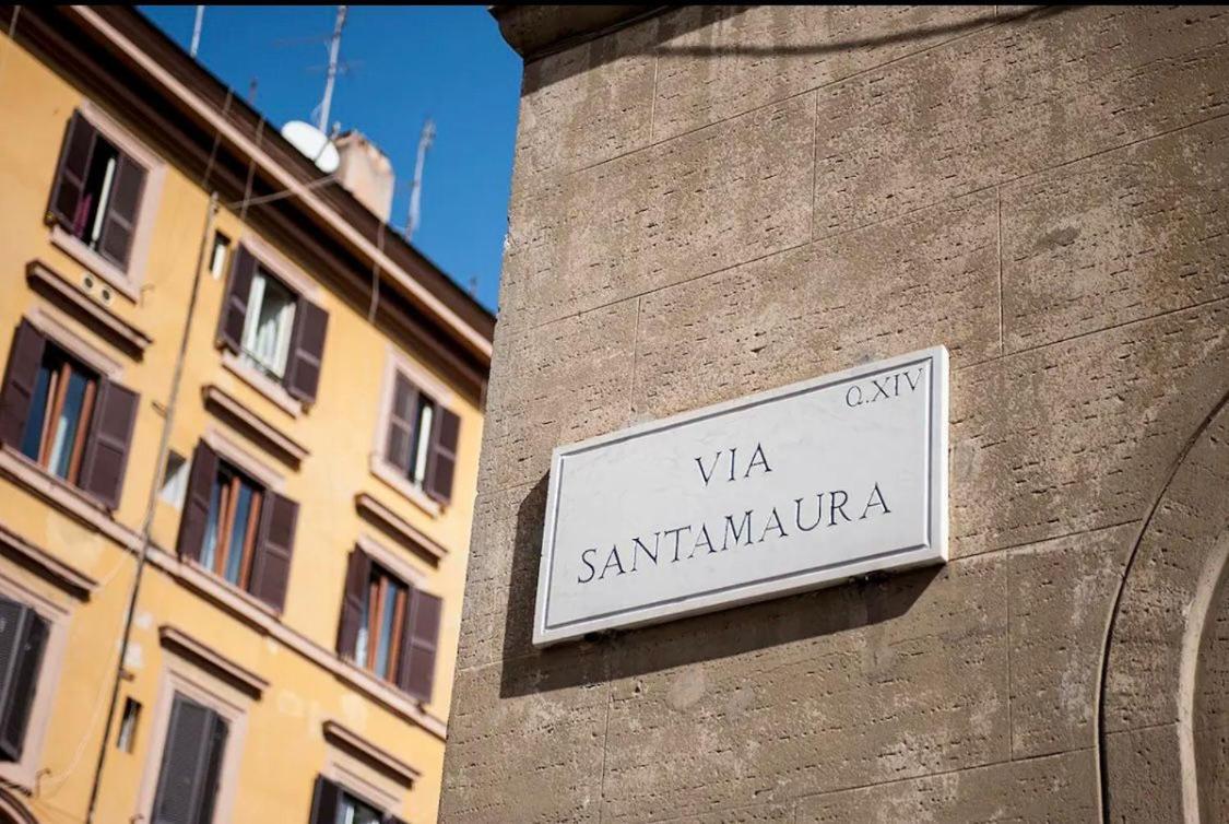 1 Minute from San Pietro - Nicole House