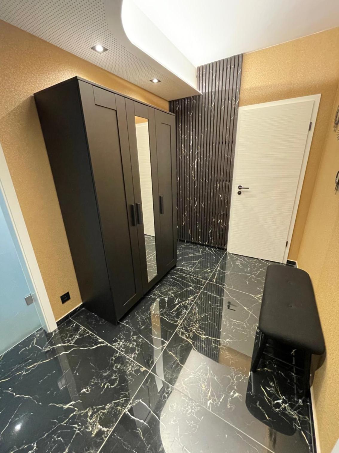 Penthouse au lac de Warfaaz