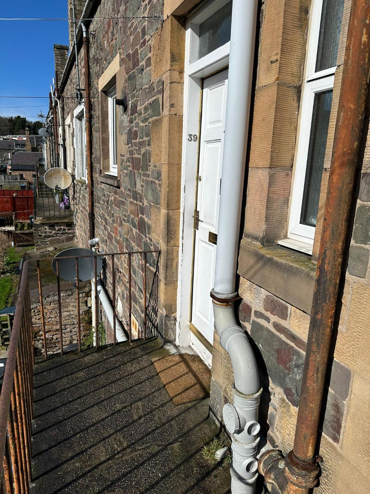 Scott Street Modern Flat view 4