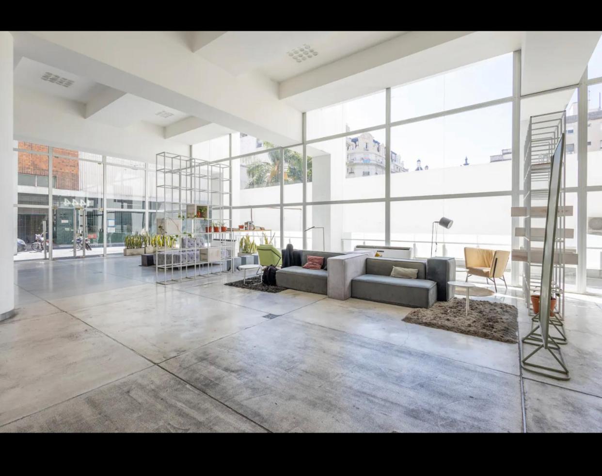 Penthouse Loft Scenic Views- Skyhigh Views
