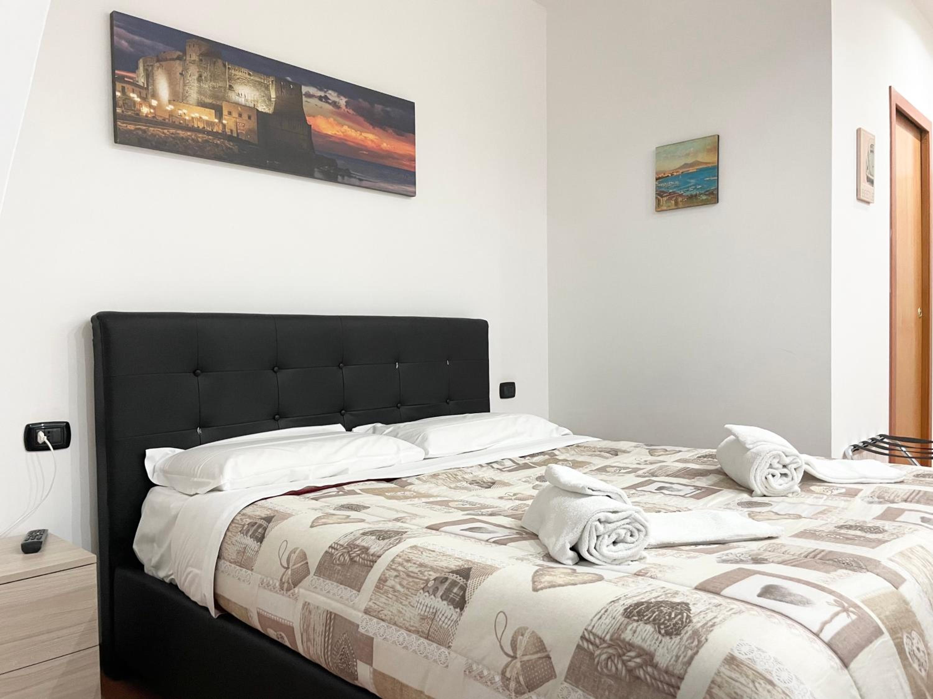 Napolidays Toledo Apartment By Dimorra