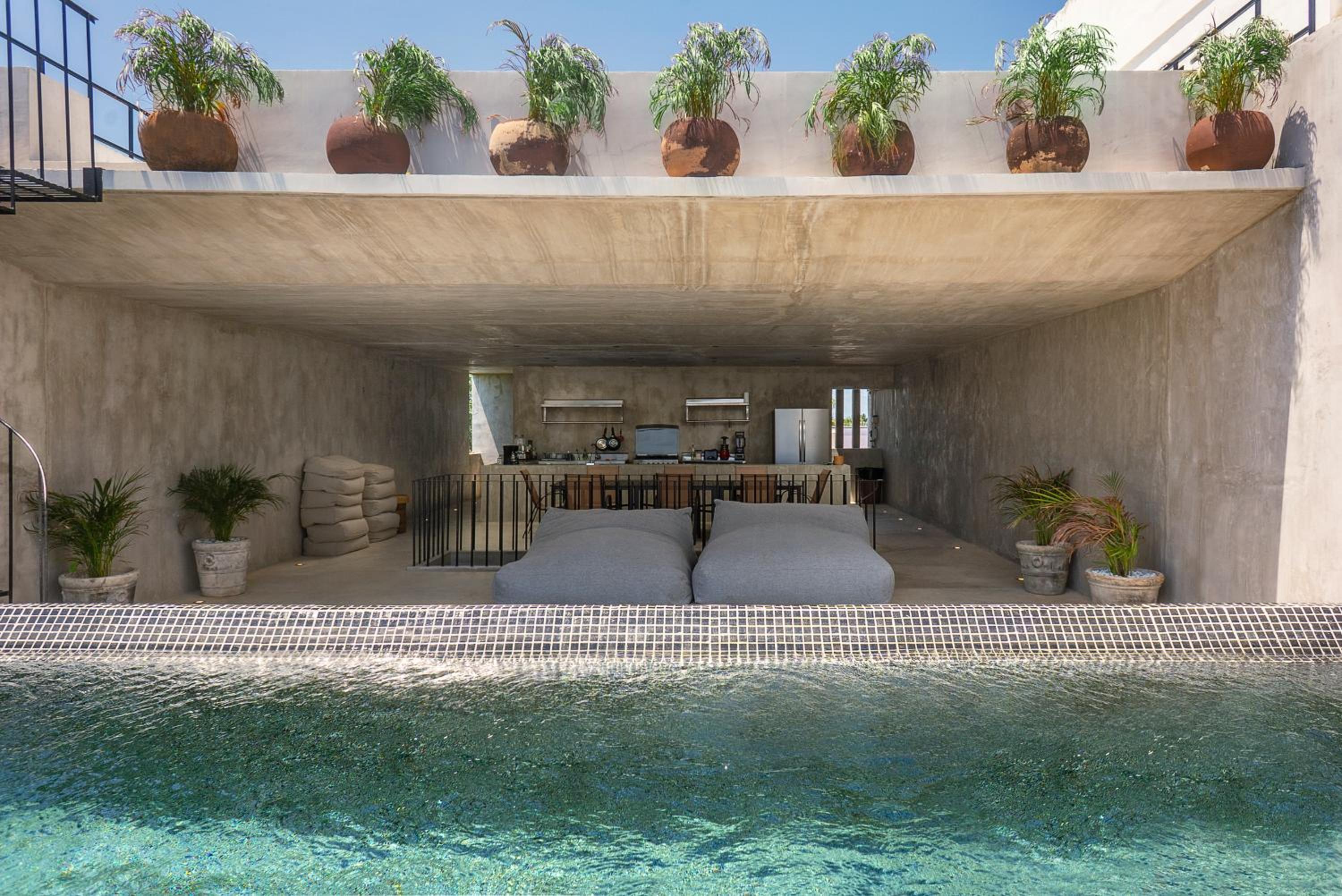 The 44, Fabulous villa for 19 guests in Playa del Carmen view 2
