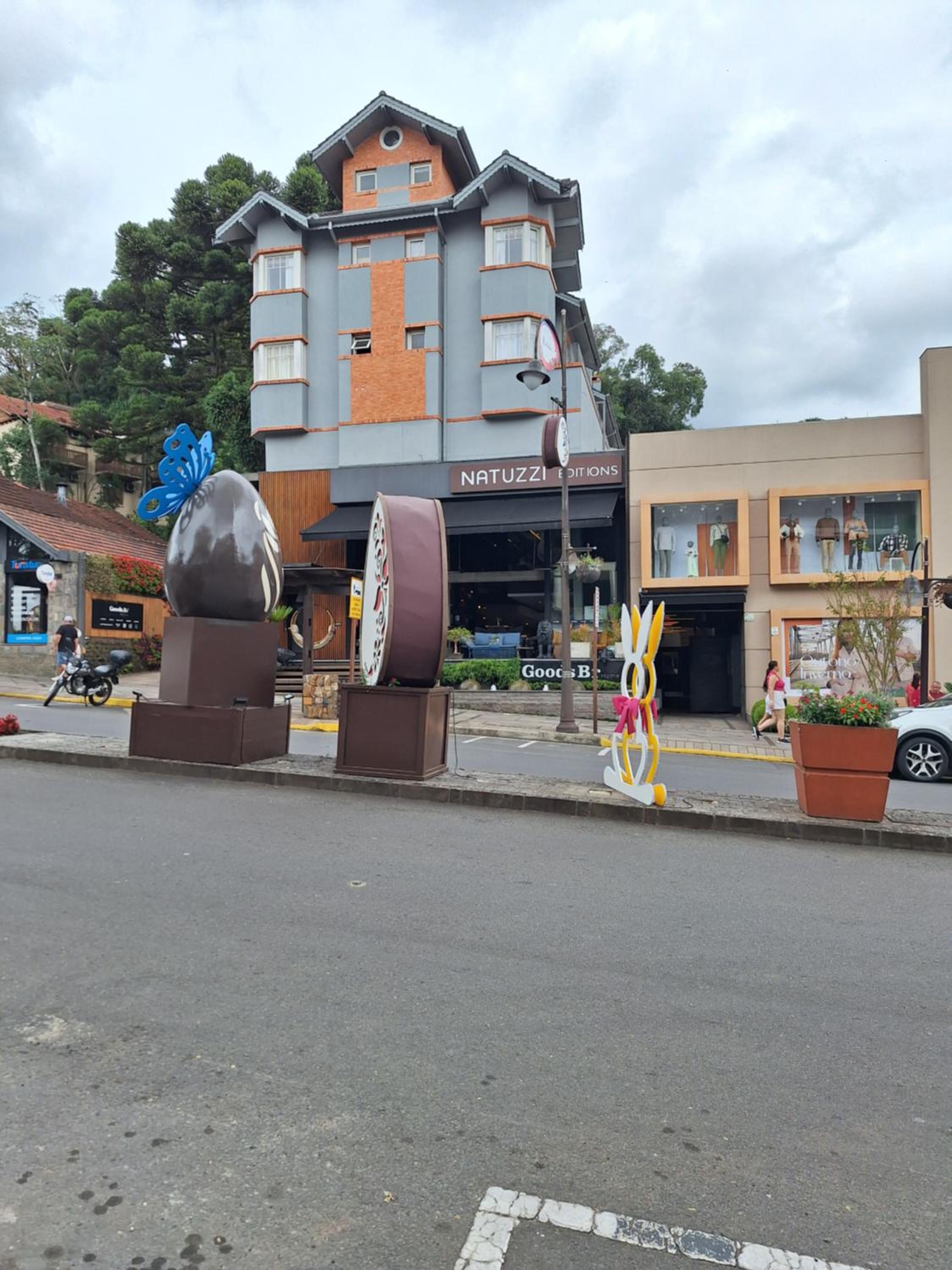 Apto na Borges de Medeiros.