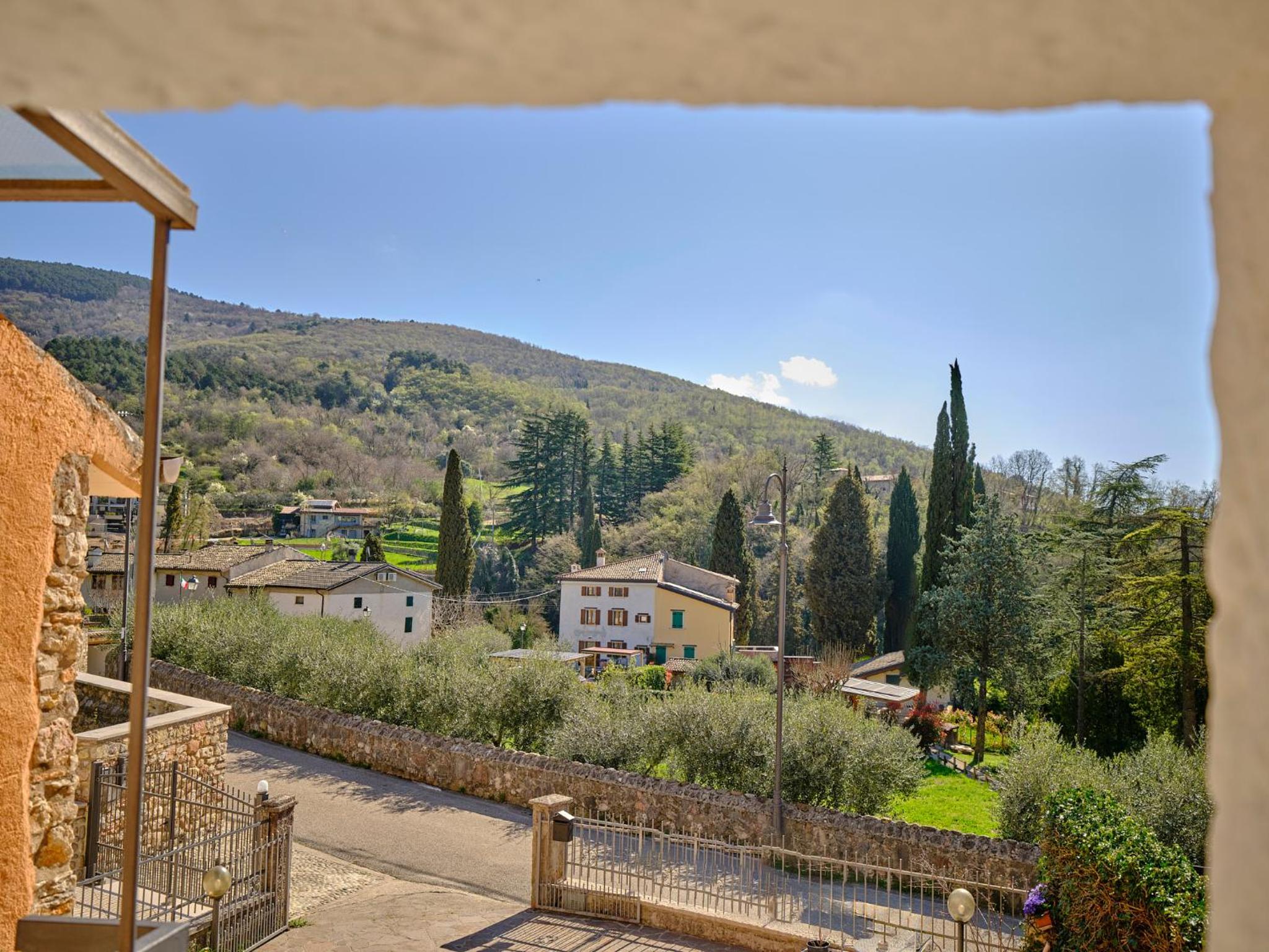 La Zinevrela view 2