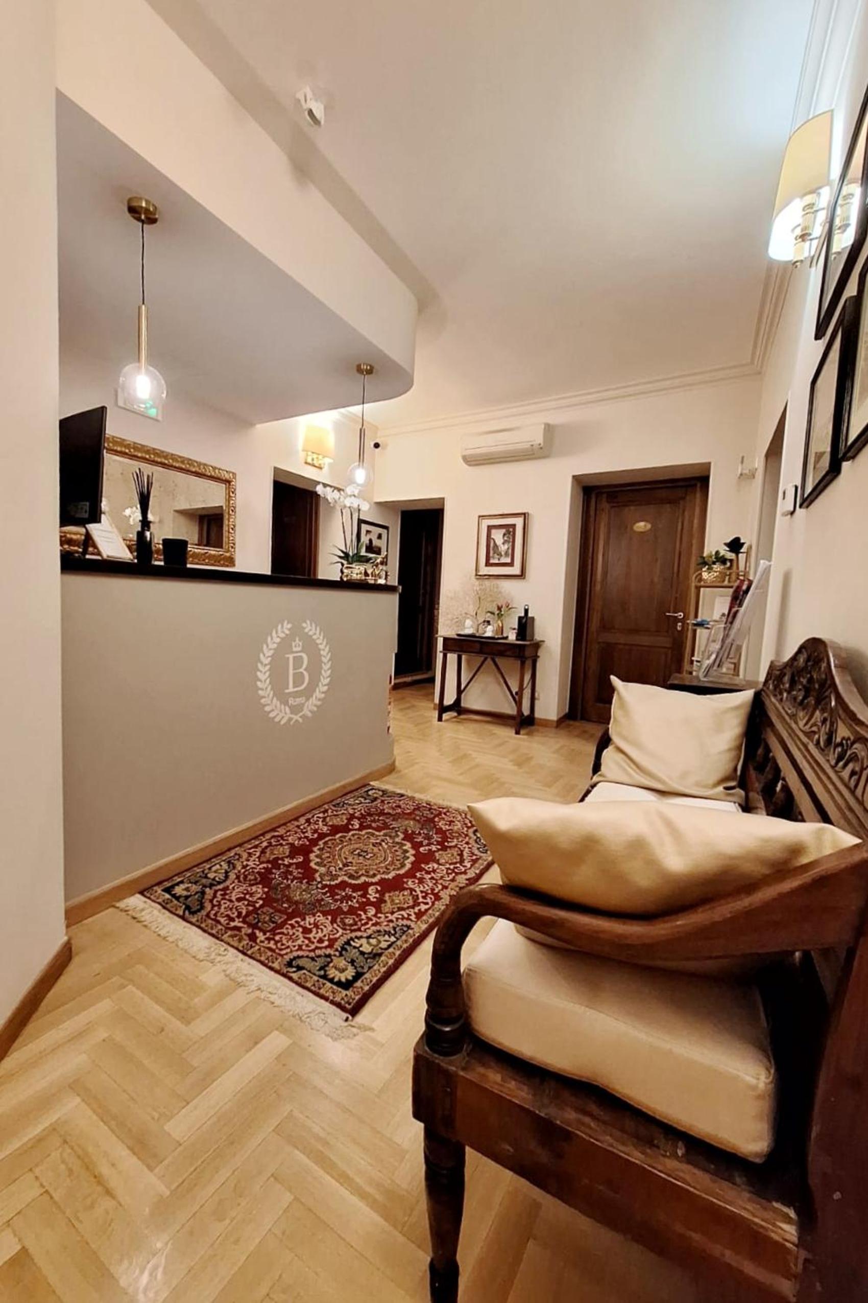 Affittacamere Boncompagni Suite en Rome — recepcion & lobby