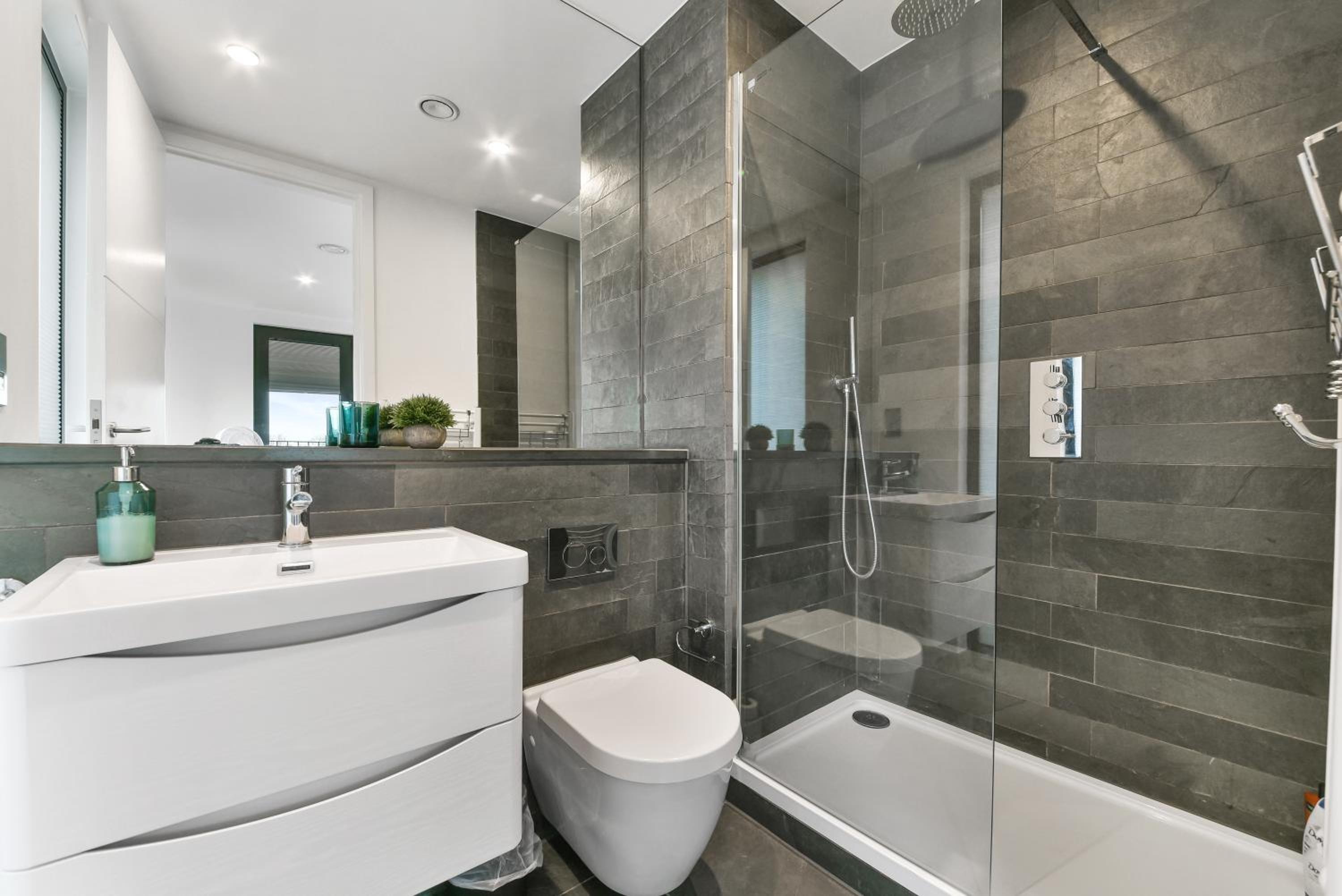 The Vale - Luxury Apartments