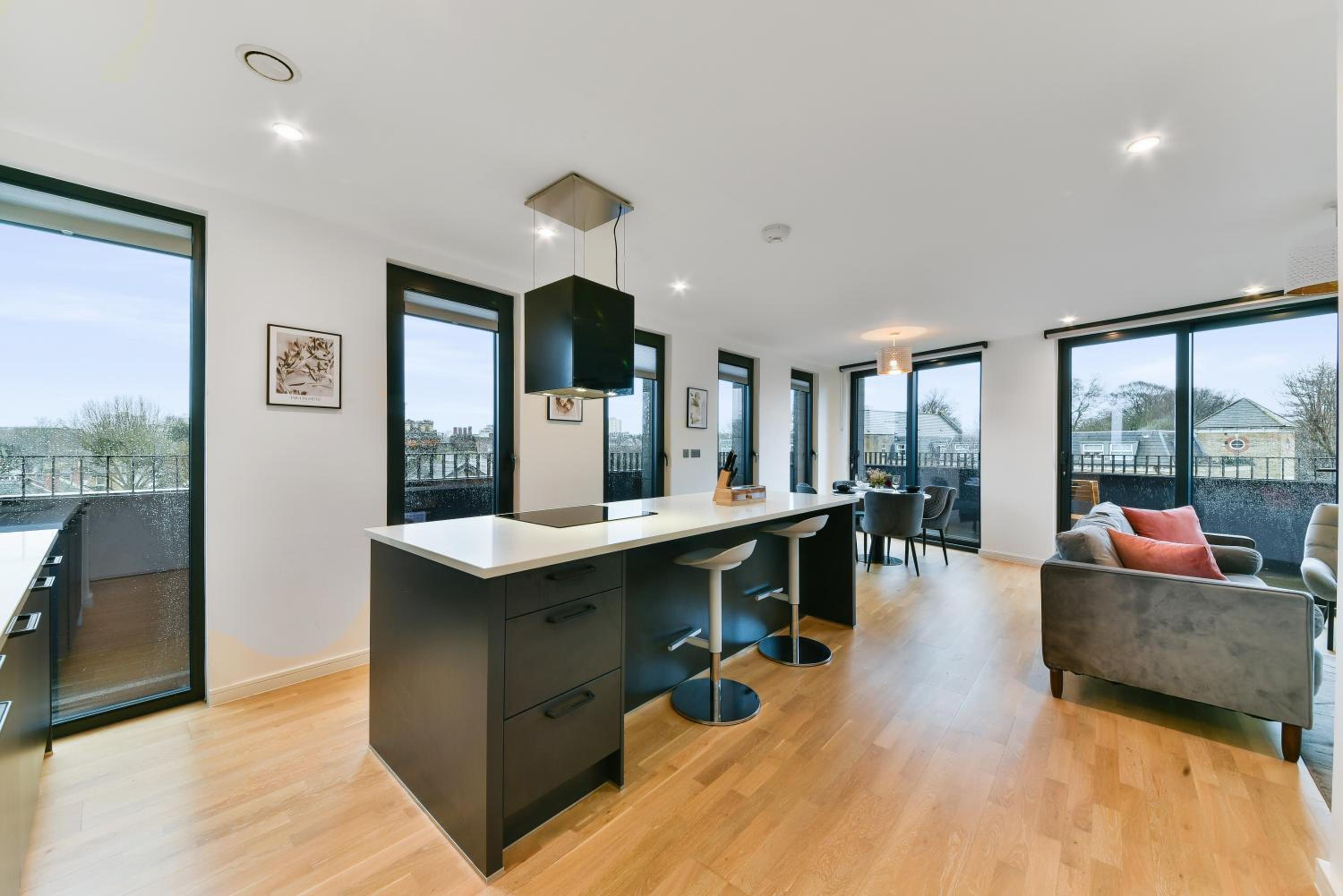 The Vale - Luxury Apartments