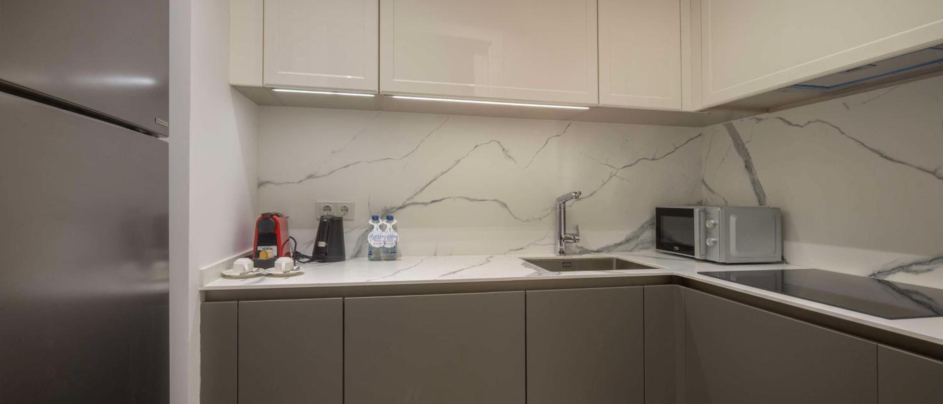 Hilton Mall Of Istanbul - Image 81