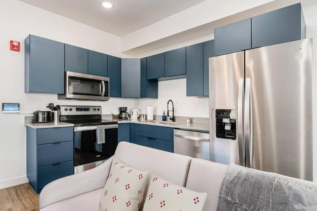 Central Loft with Pool Table! Pet-friendly Haven! view 3