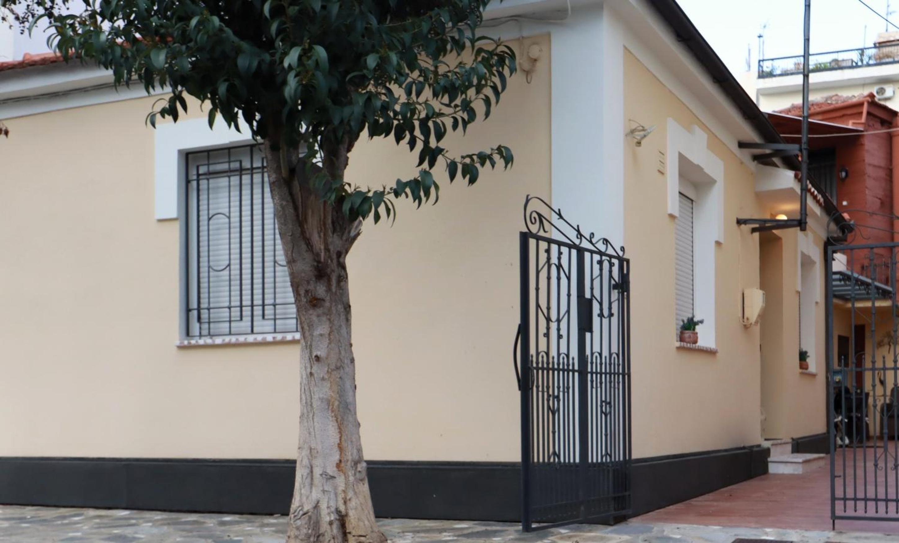 Orfeas Home/Detached House 74m2,parking&yard view 3