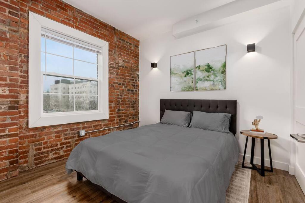 Designer 1-Bed Haven near Downtown! Pets Welcome! view 2