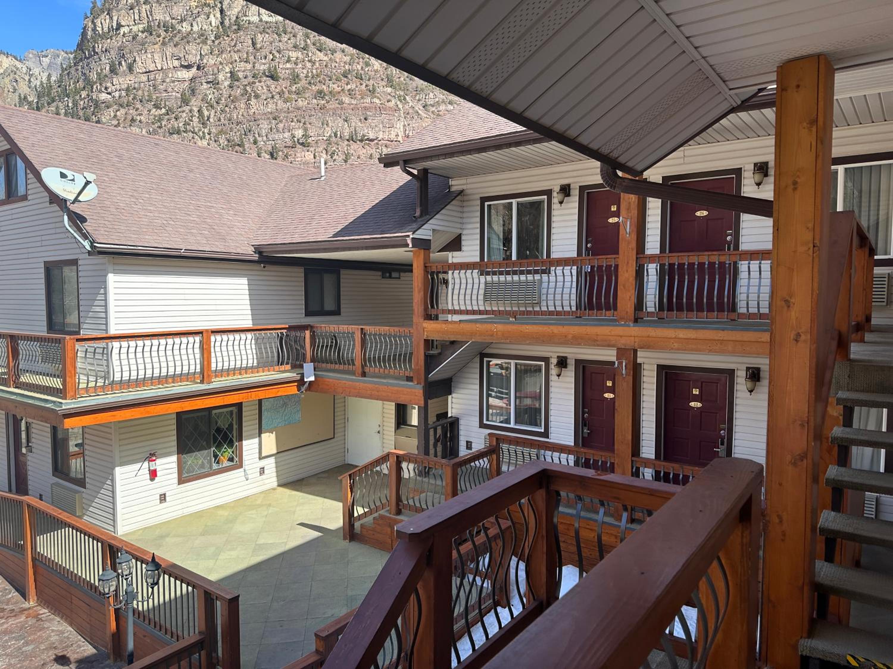 Matterhorn Inn Ouray