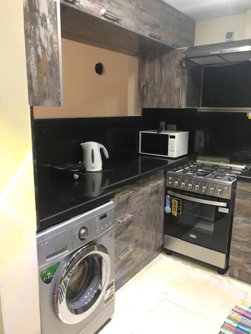 An Elegant Apartment in park mall with lake view