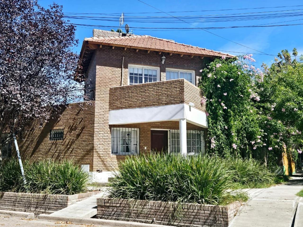 MiraFlores