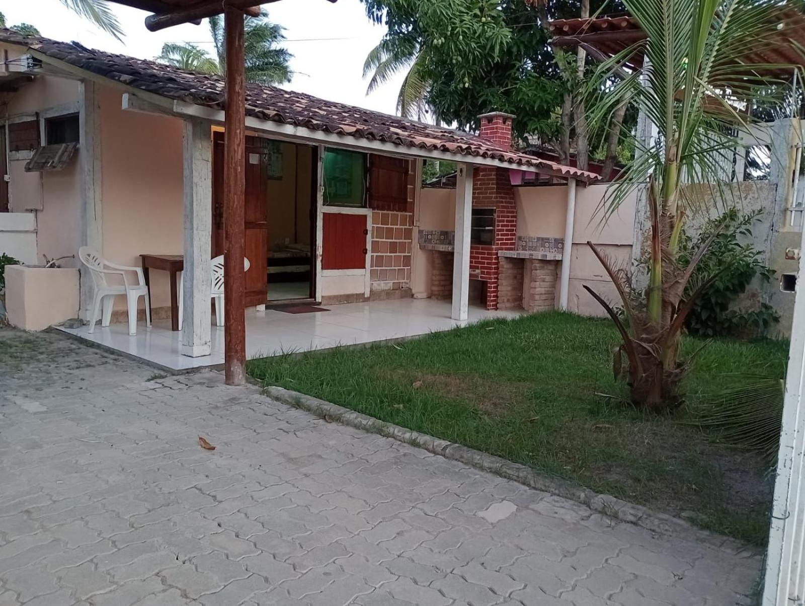 Casa completa na perto da Praia de Coroa com estacionamento exclusivo