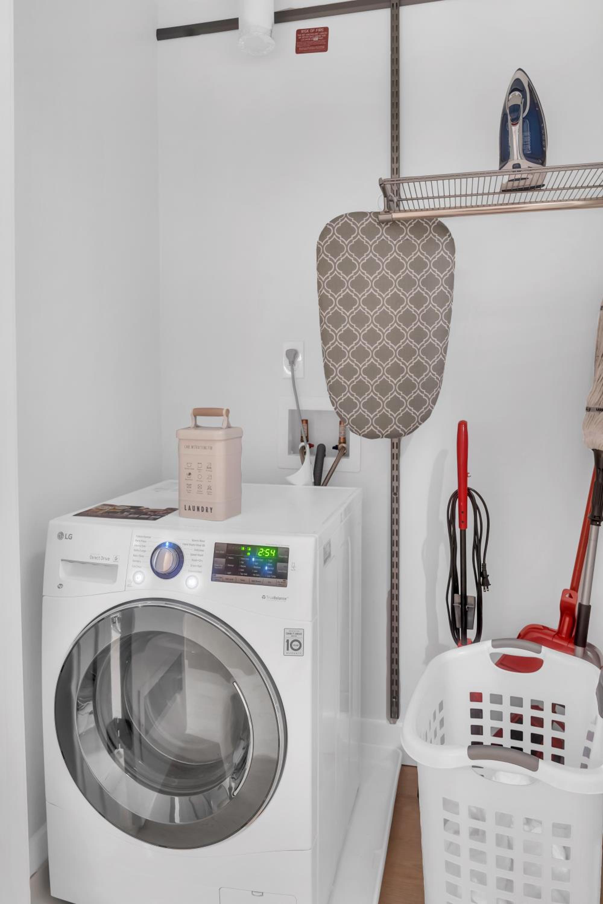 Fully Furnished Apartment in Washington near Logan Circle