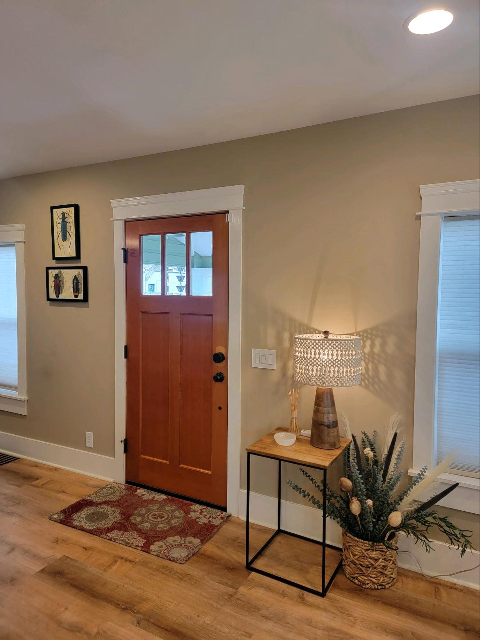 Albany Vacations - The Lincoln House - Property Image 2