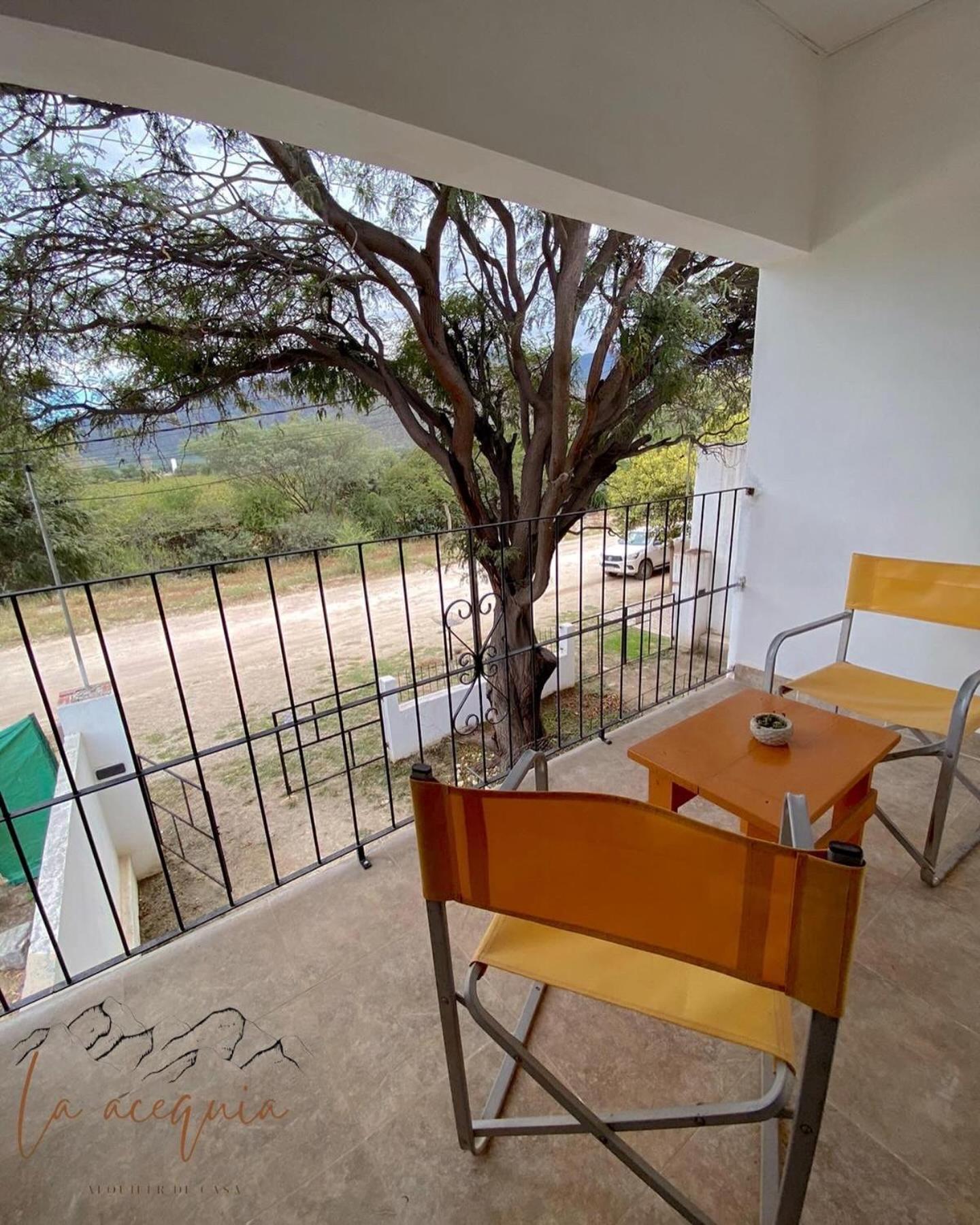 La acequia casa