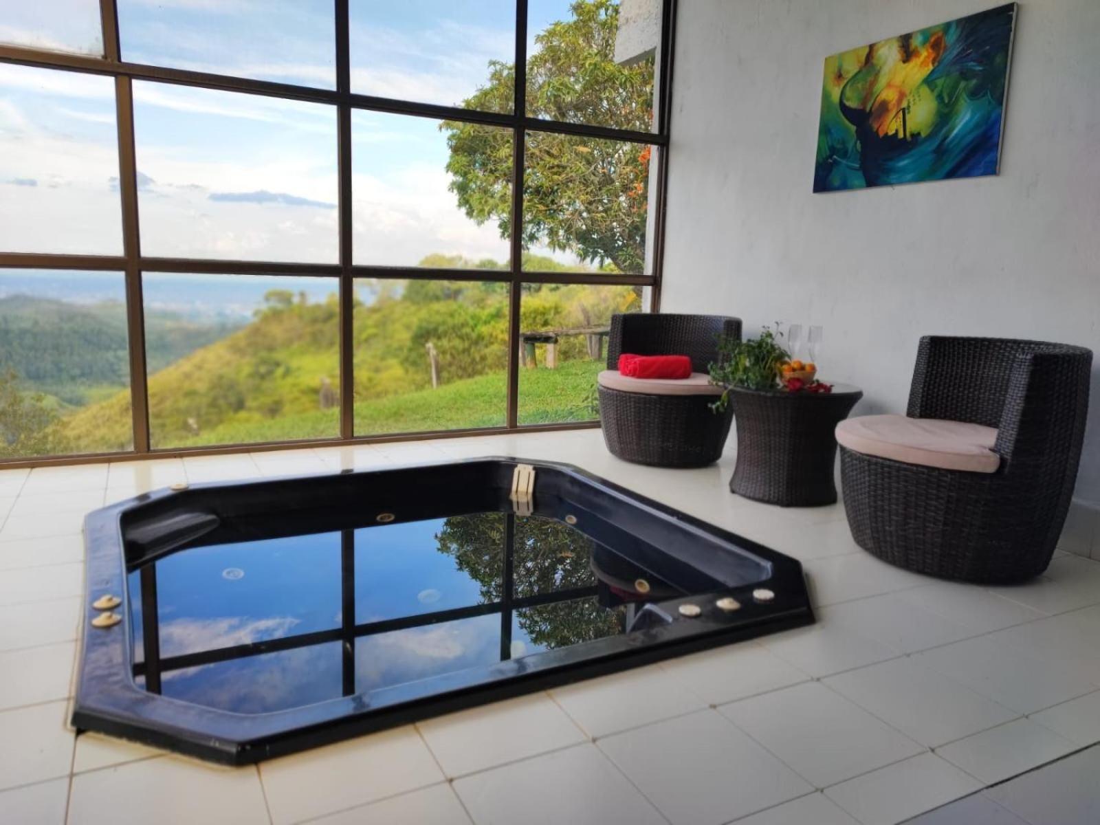 La Villa The View