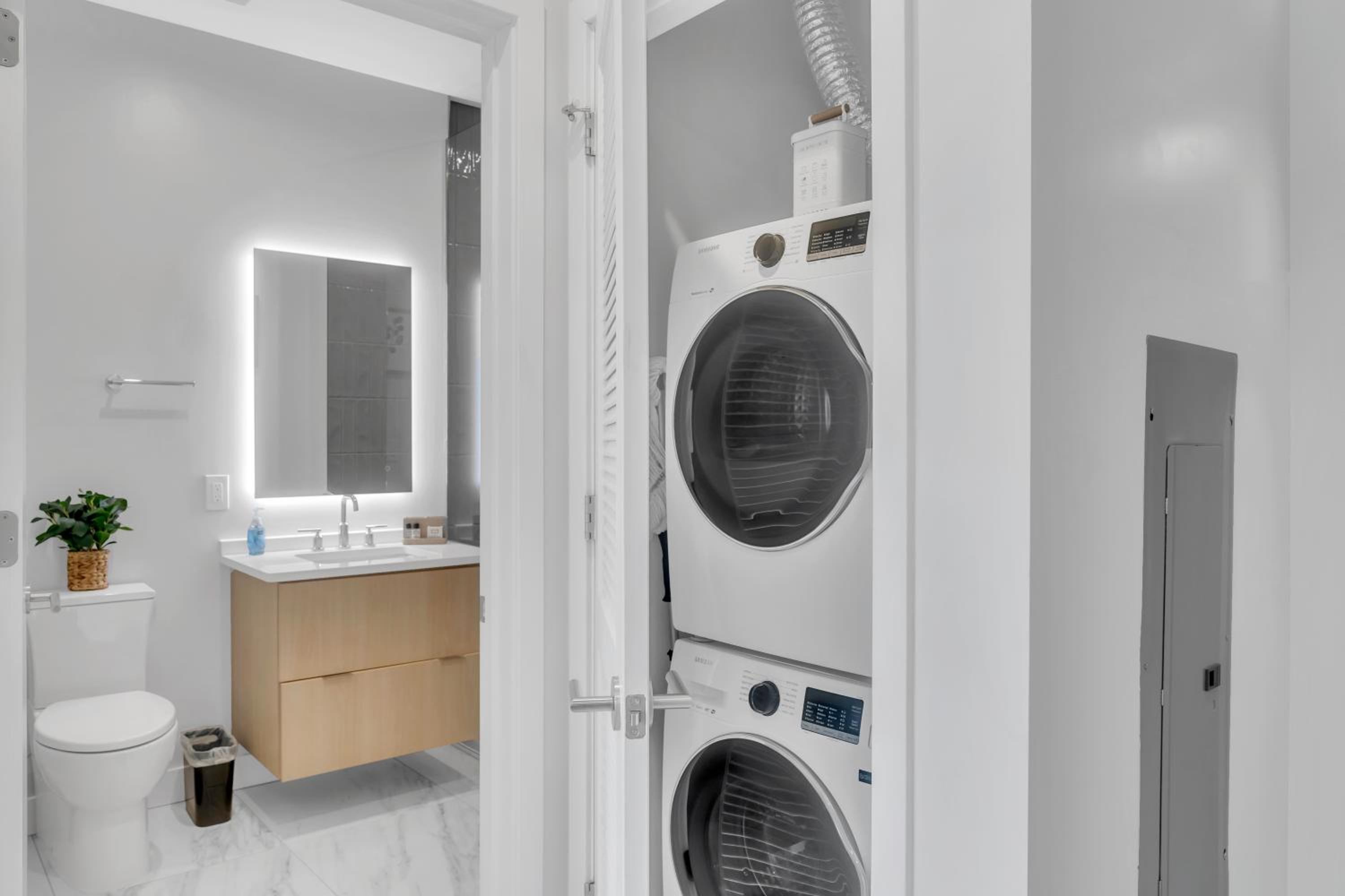 Fully Furnished Apartment in Washington near Logan Circle