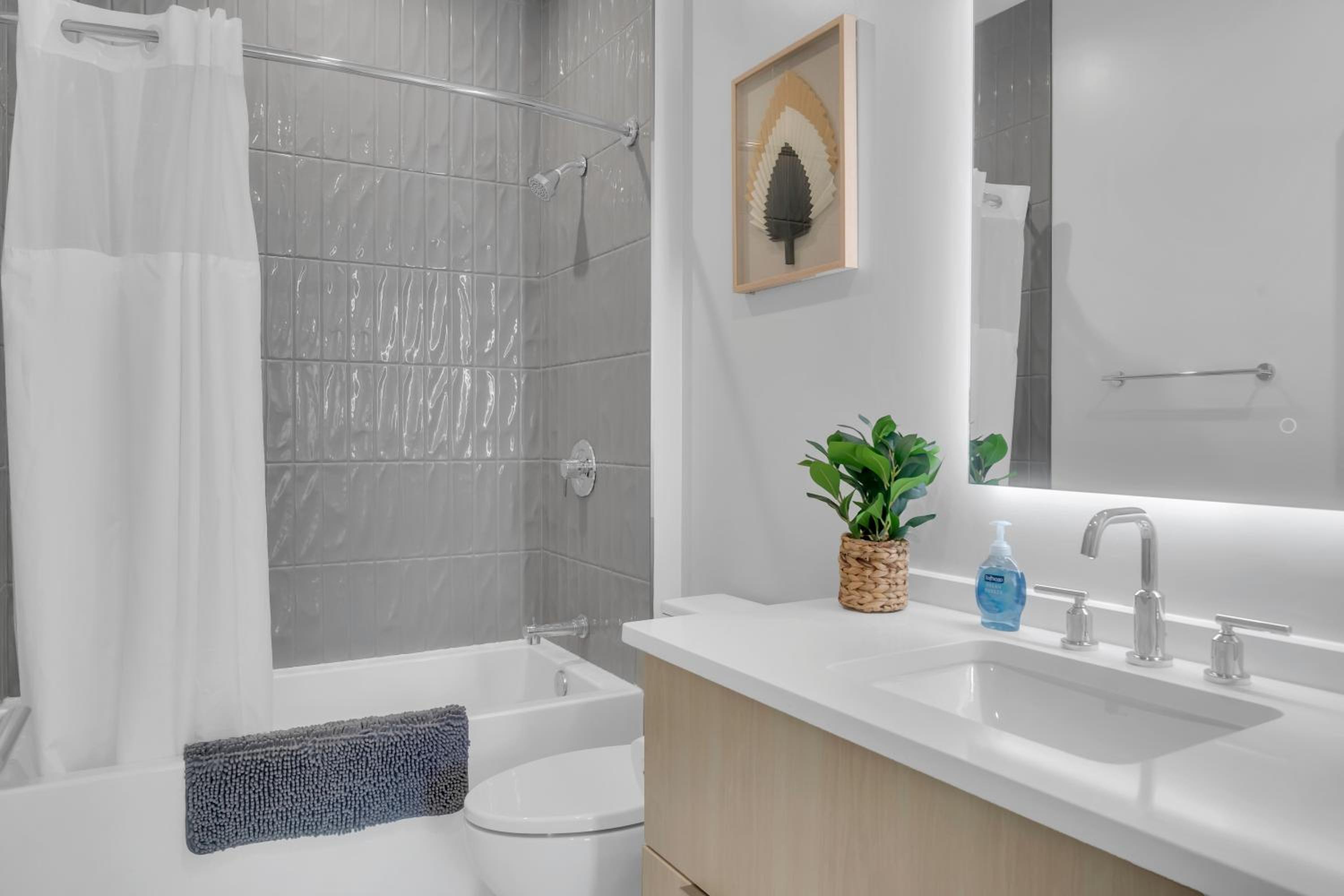 Fully Furnished Apartment in Washington near Logan Circle