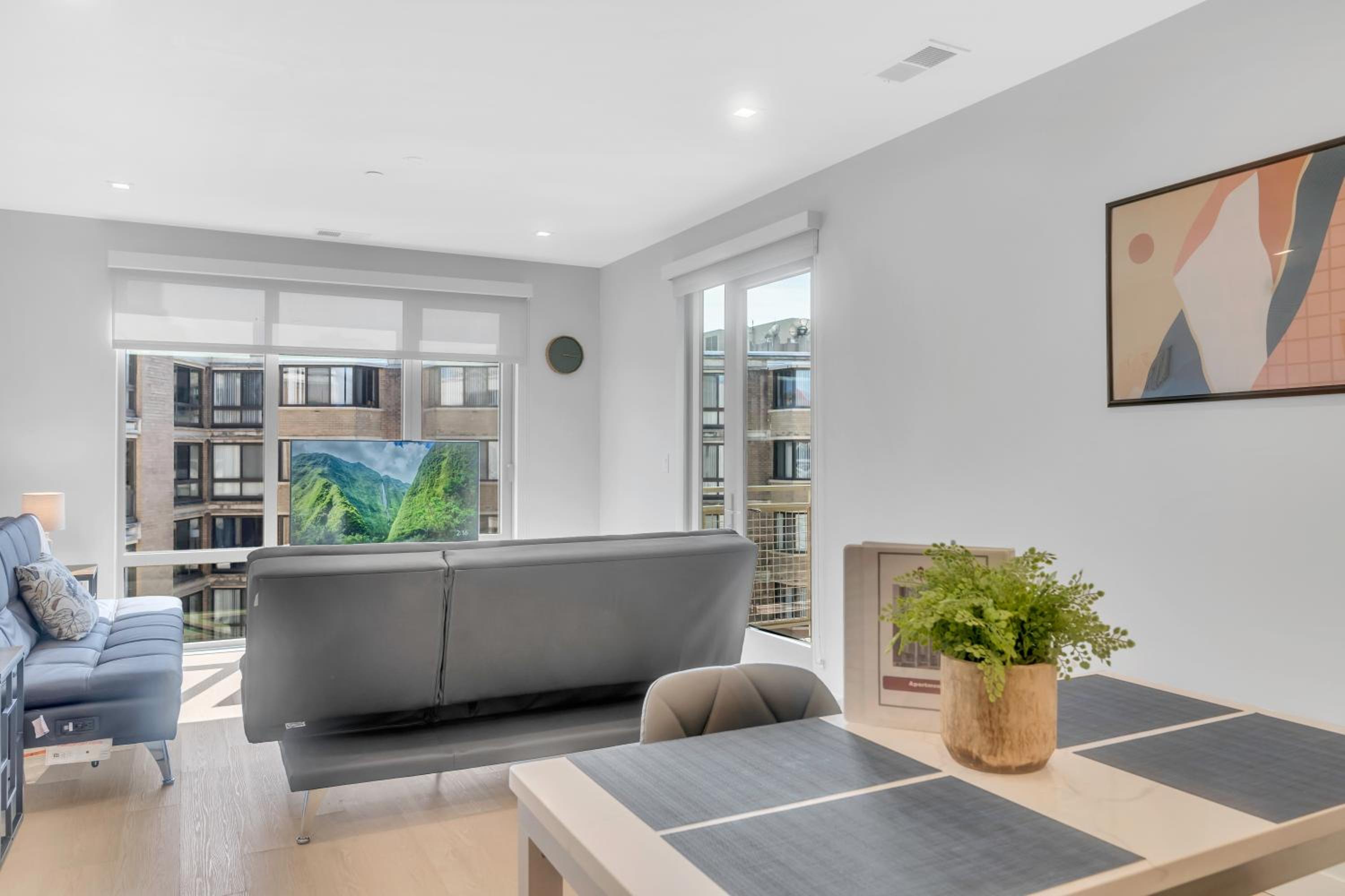Fully Furnished Apartment in Washington near Logan Circle