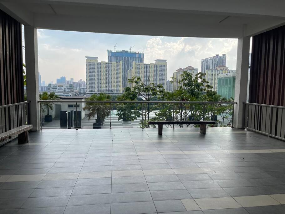 SuperMCozy@Setapak Central Mall 10Pax 3BR 2CarPark