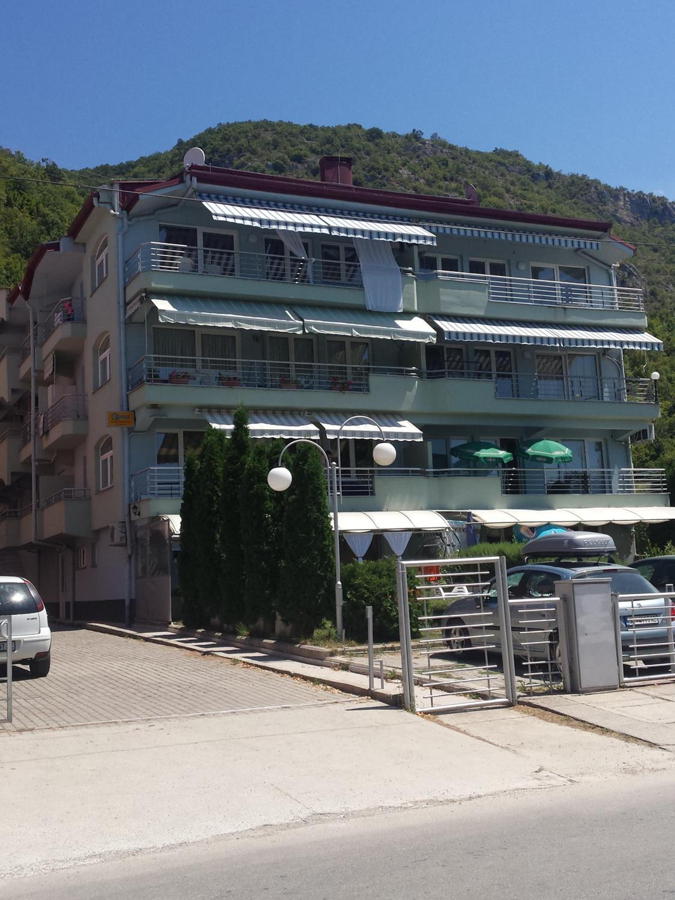 Gjole Apartments