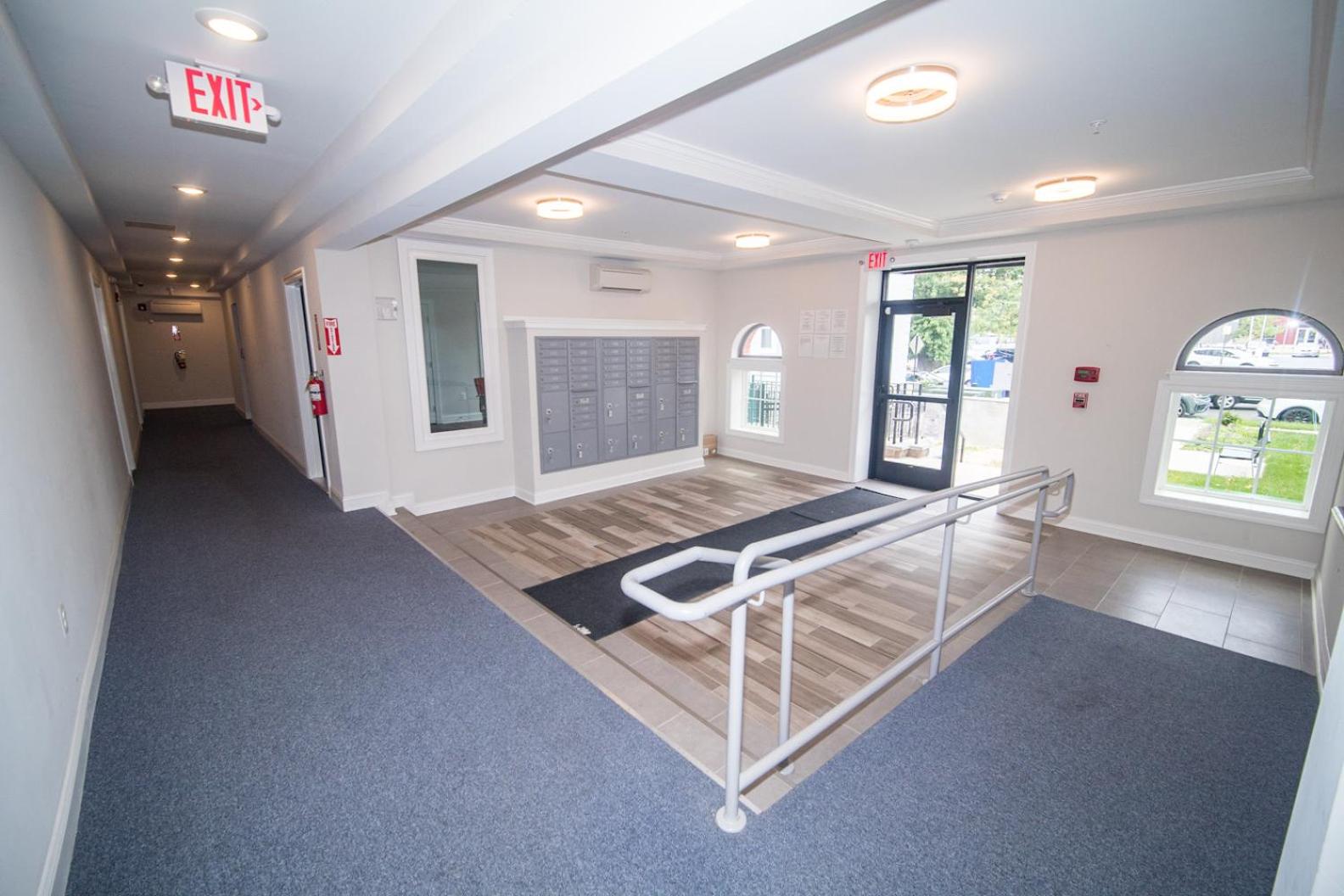 The Lenny: Modern Boutique Loft view 3
