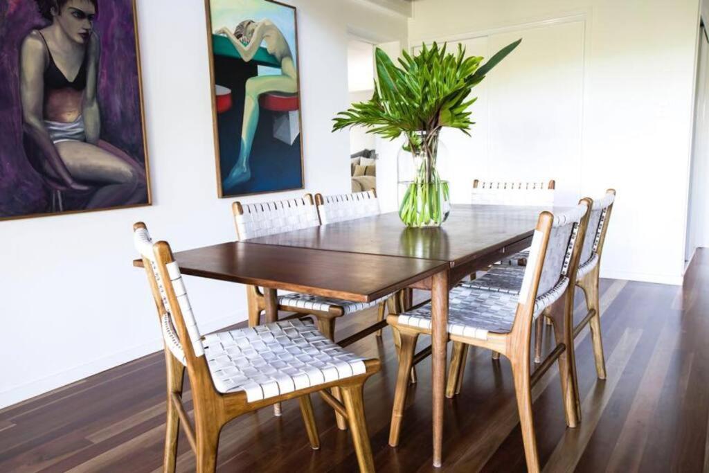 Beautiful Sunshine Beach Retreat with Heated Pool