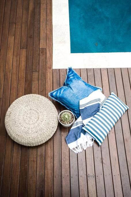 Beautiful Sunshine Beach Retreat with Heated Pool