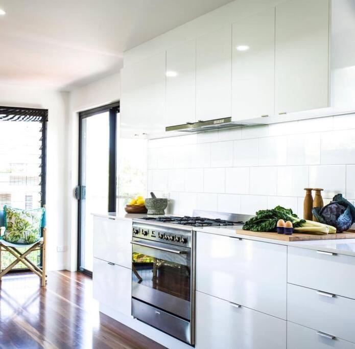 Beautiful Sunshine Beach Retreat with Heated Pool