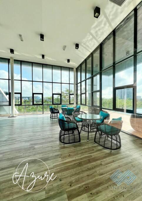 Azure@ Gala city Residence 2BR photo 6