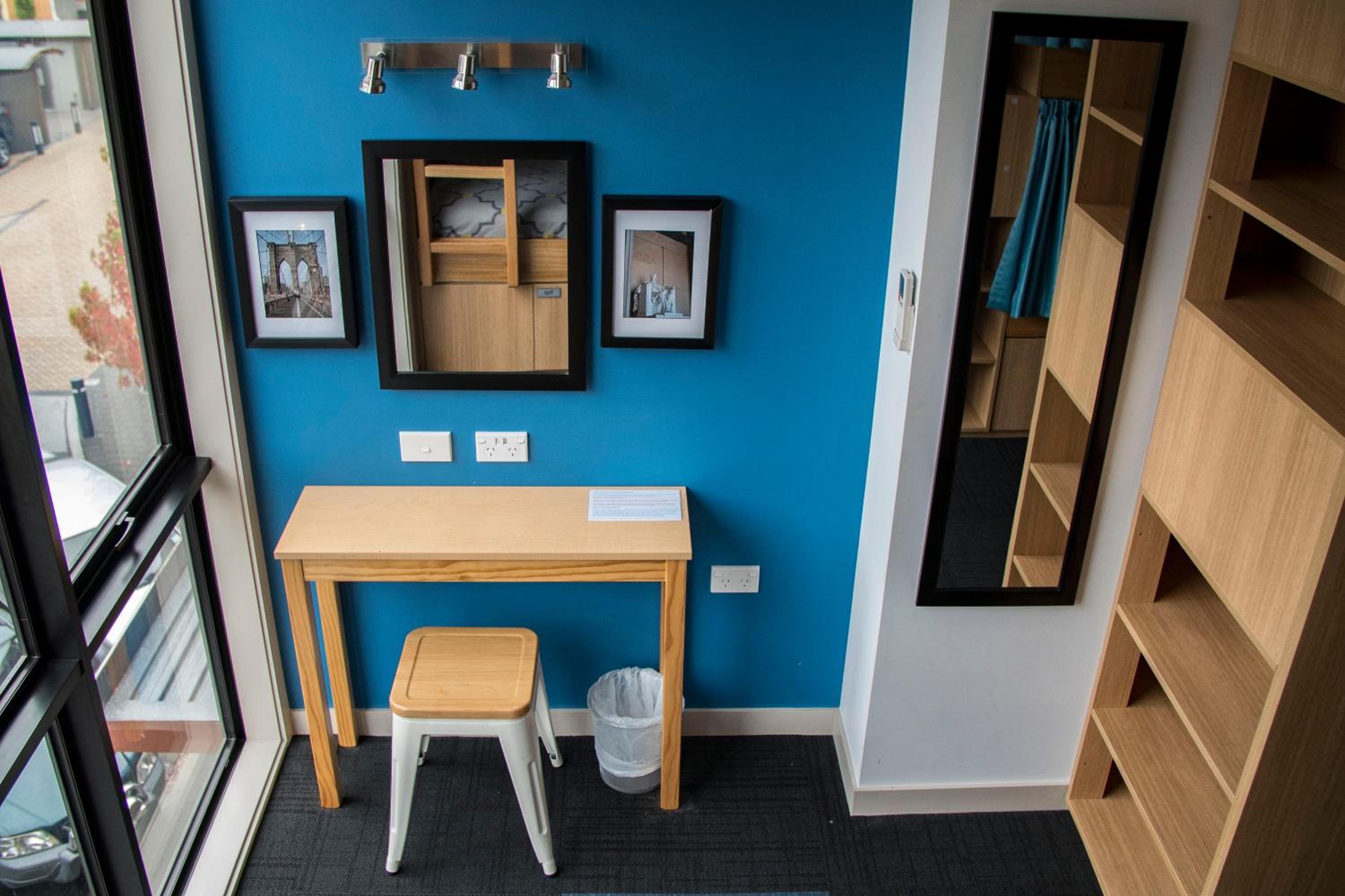 Adventure Q2 Hostel
