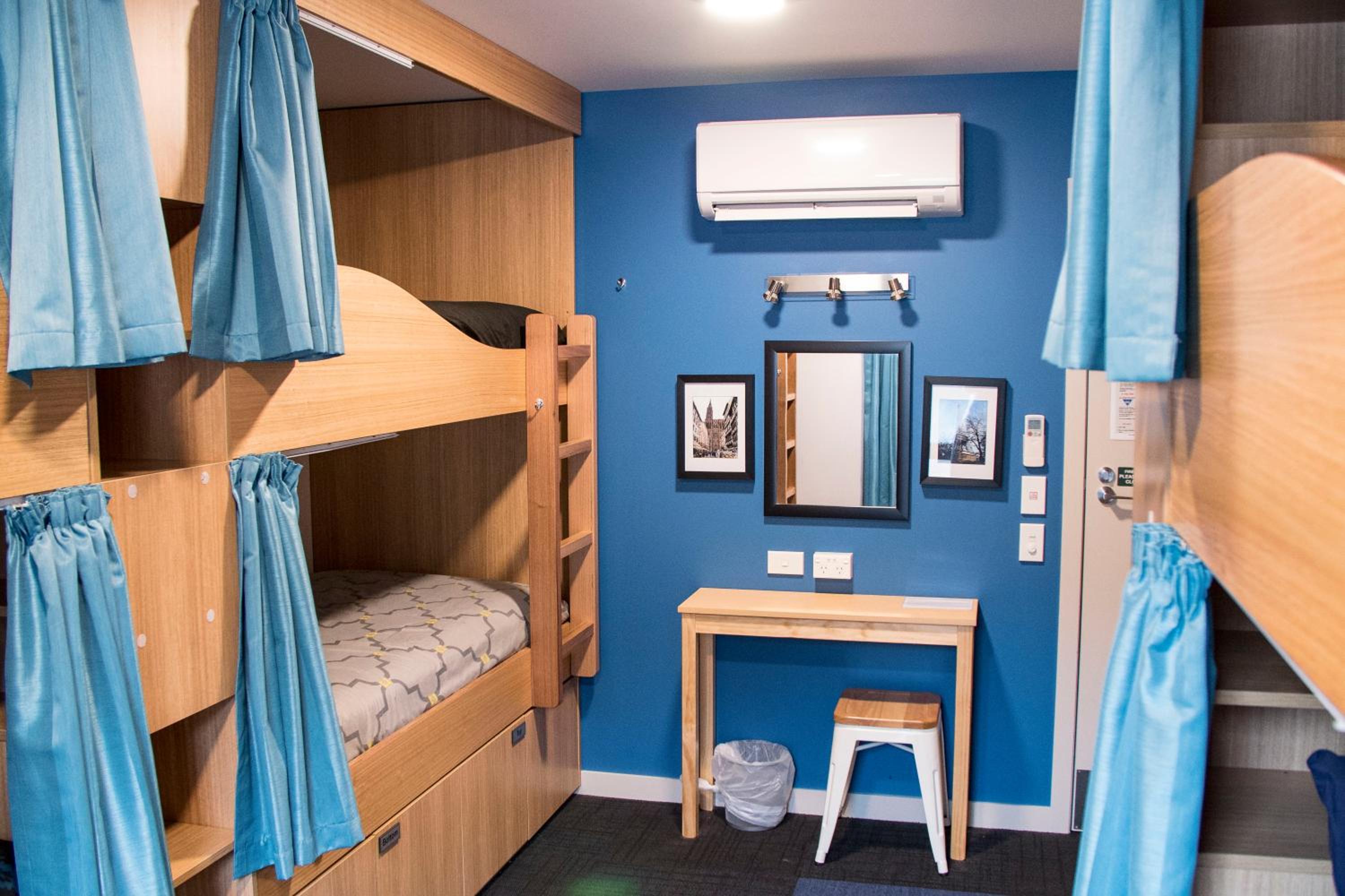 Adventure Q2 Hostel