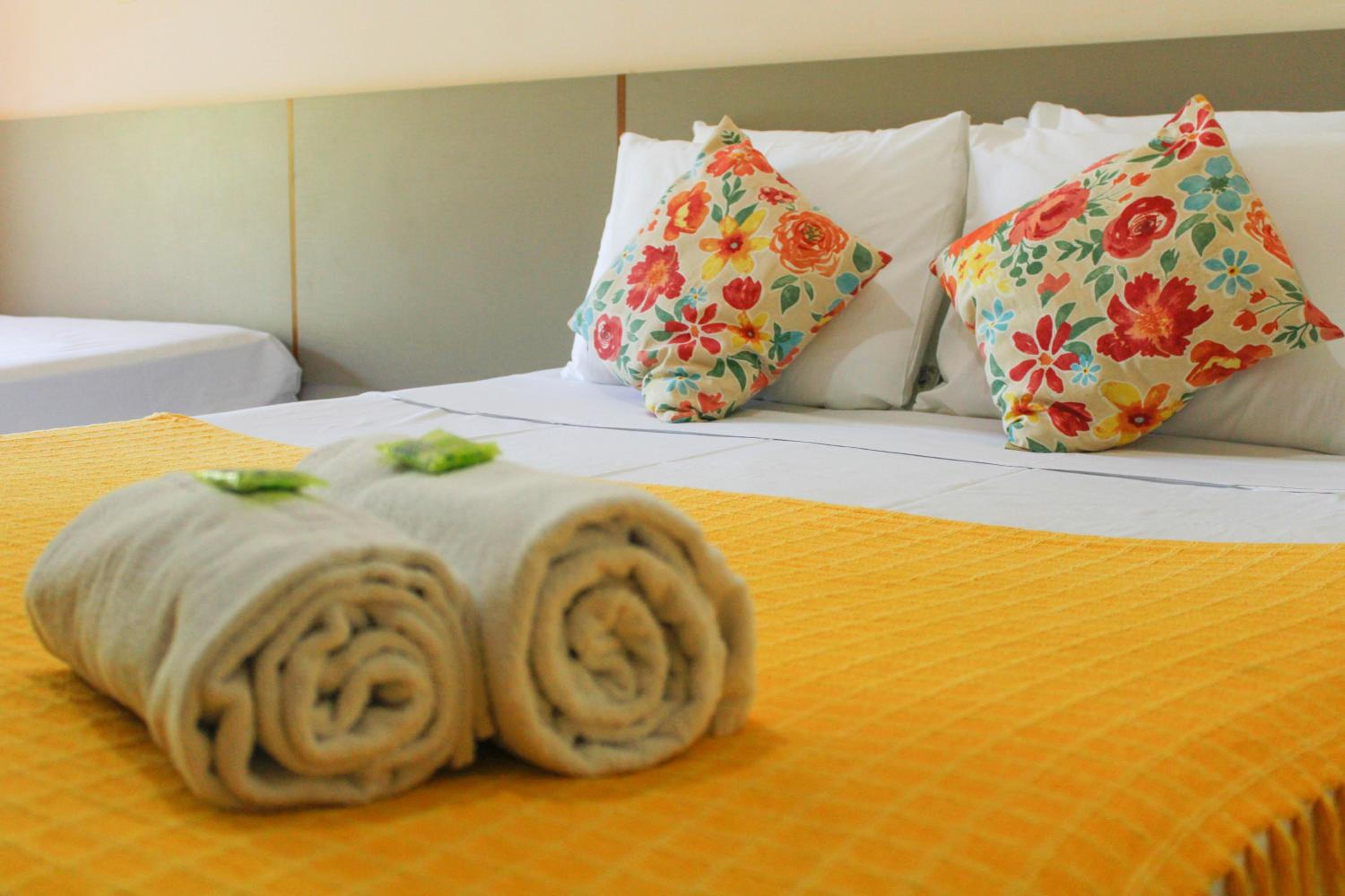 Lonier Praia Inn Flats