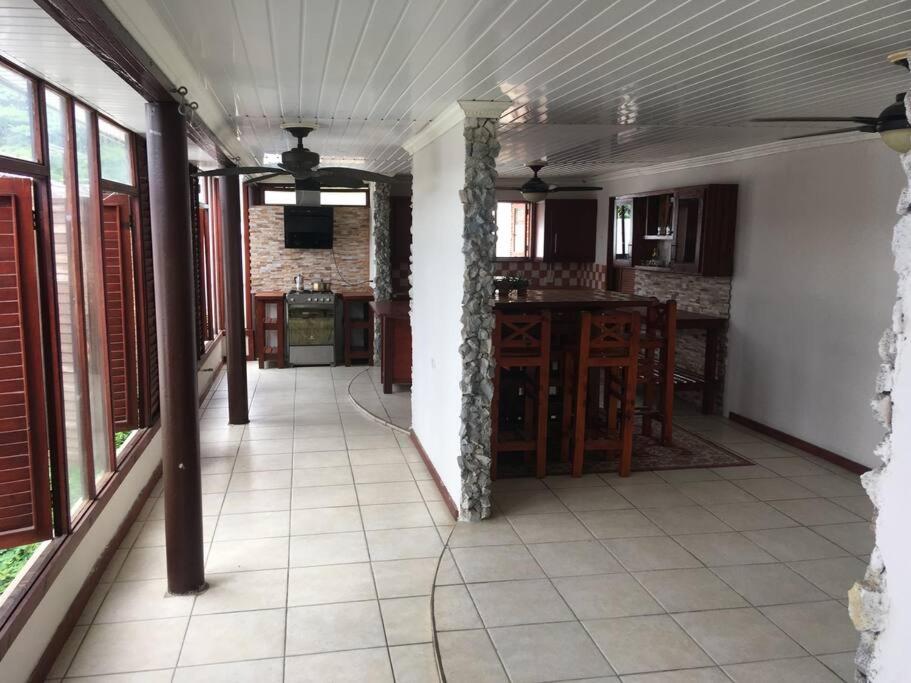 Savaneta house