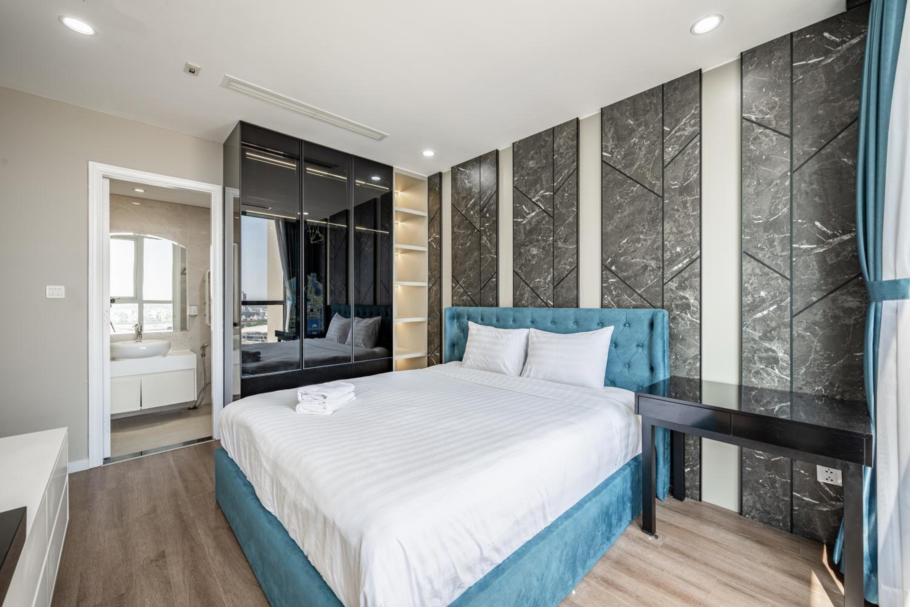 Vinhomes Central Park - PHAN DANG Residences