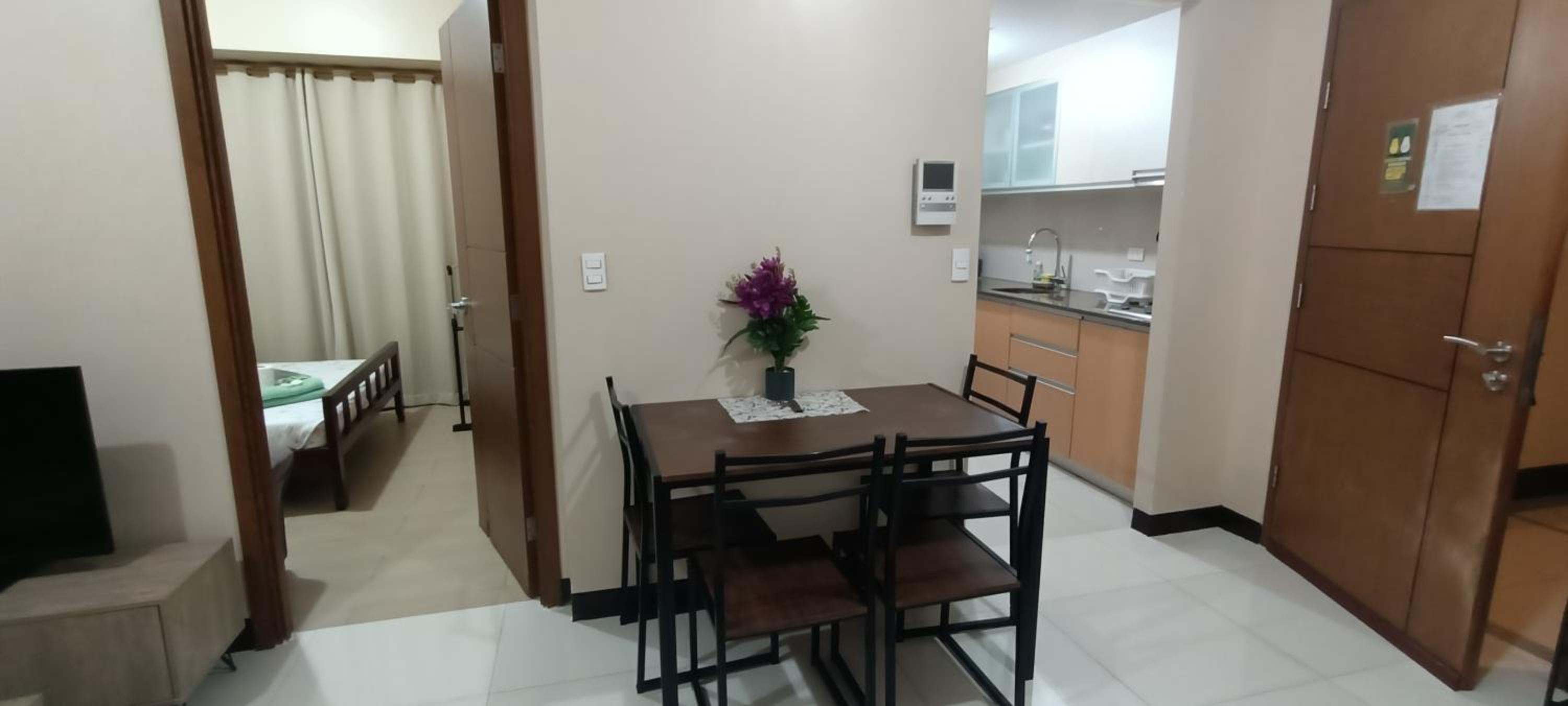 1 bedroom Condotel near Terminal3 Airport view 3
