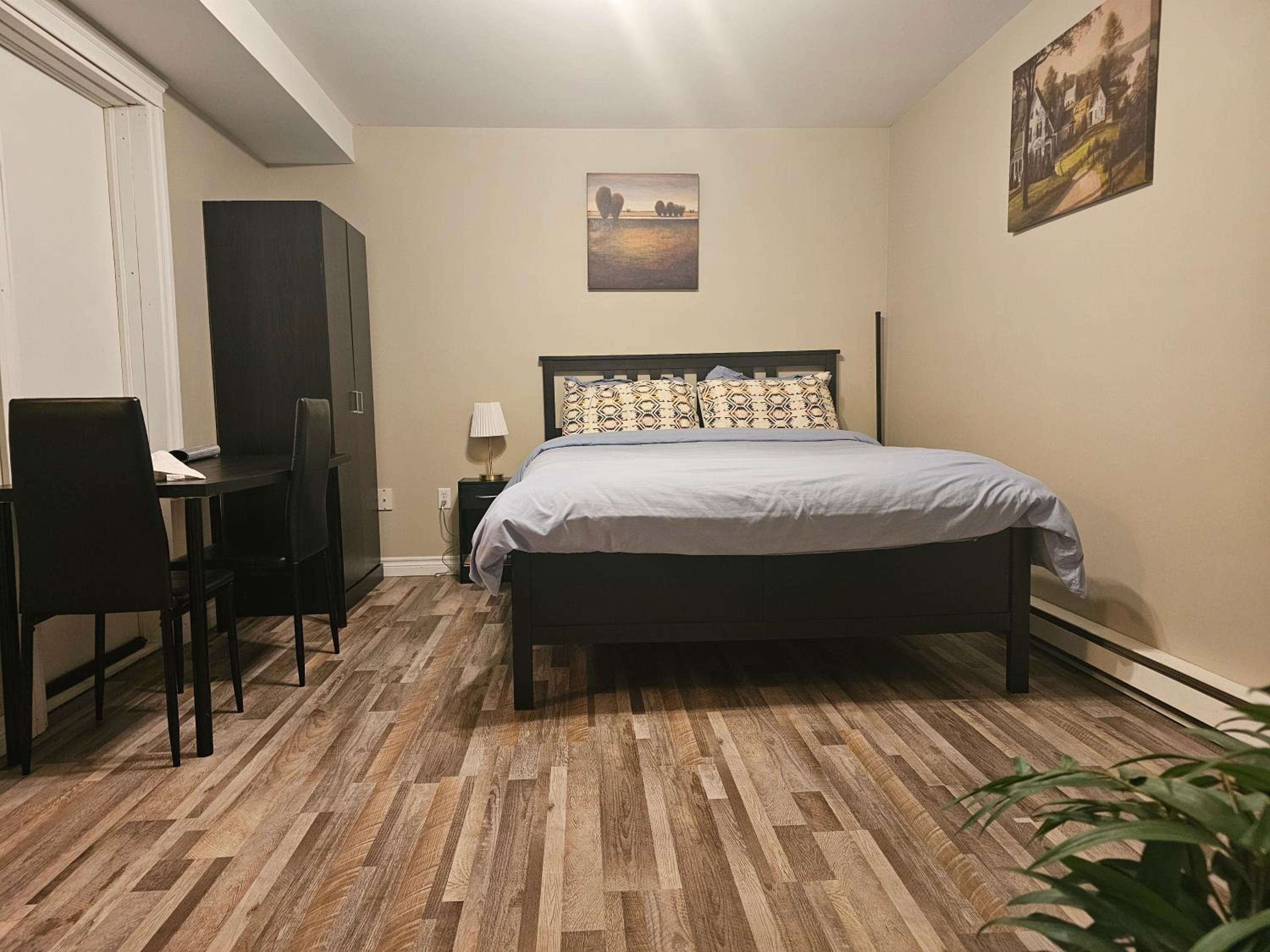Quad-Ks Cozy & Private Guest Suite