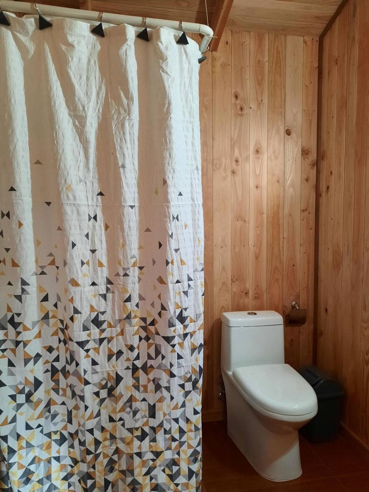 Cabaña con tinaja entre Villarrica y Lican Ray