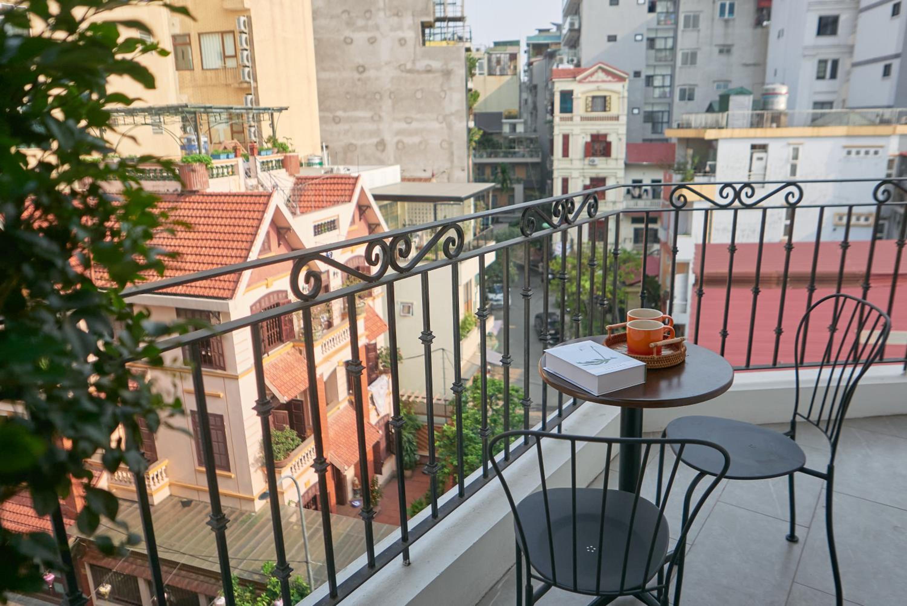 Hanoi Shouten - Staycation
