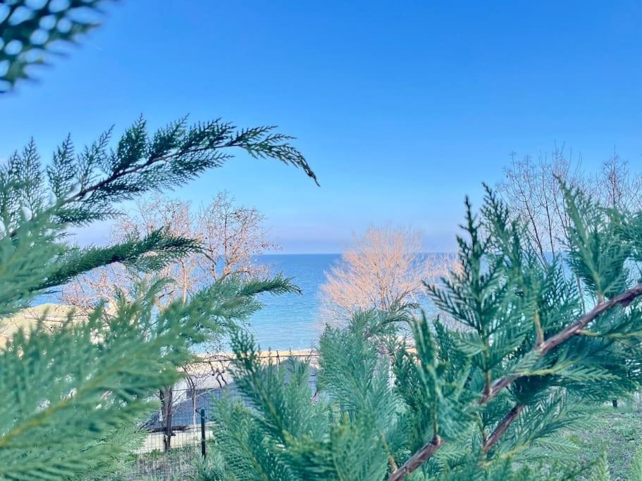 Panoramic Sea View Apartment - Perfect for Couples