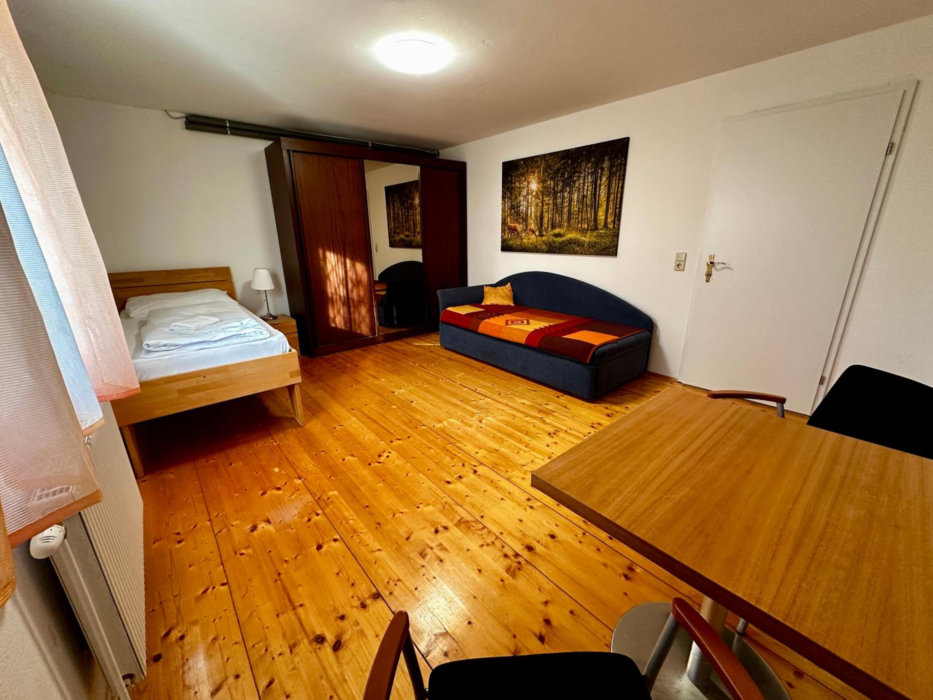 AJO Family House with free parking - Self-Check-in