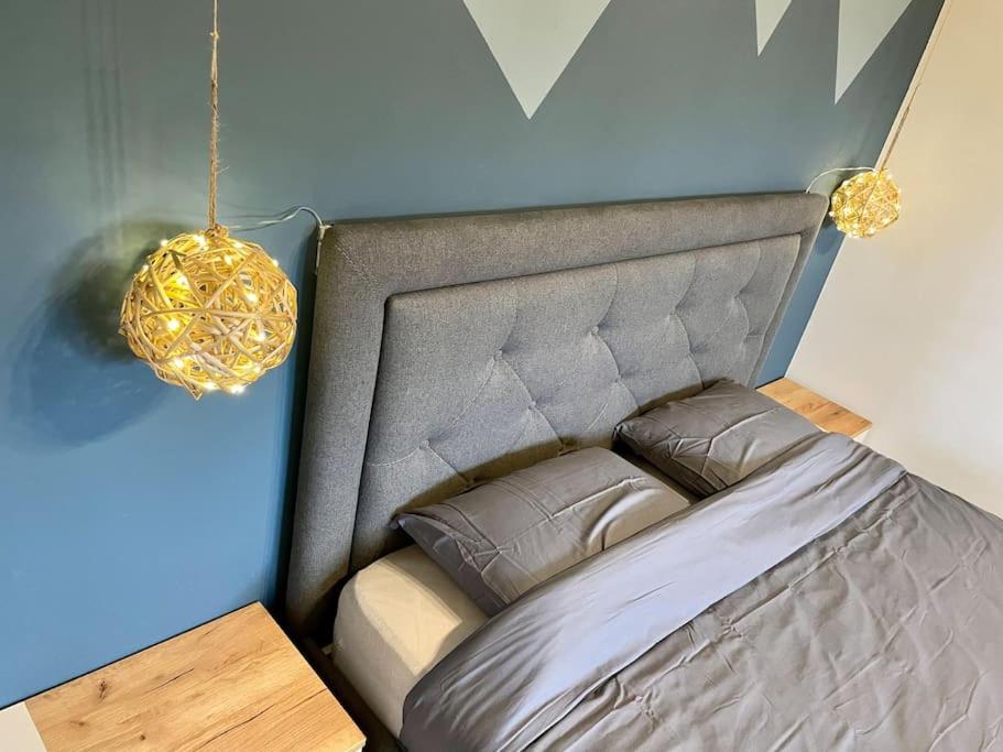 Cosy Mountain View Apartment 1