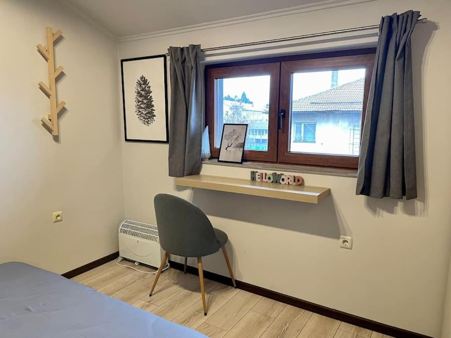 Cosy Mountain View Apartment 1